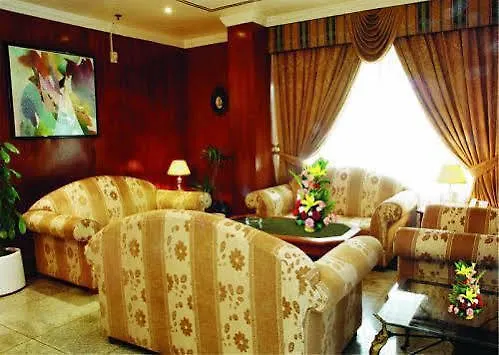 فندق رويلتون دبي 2*,